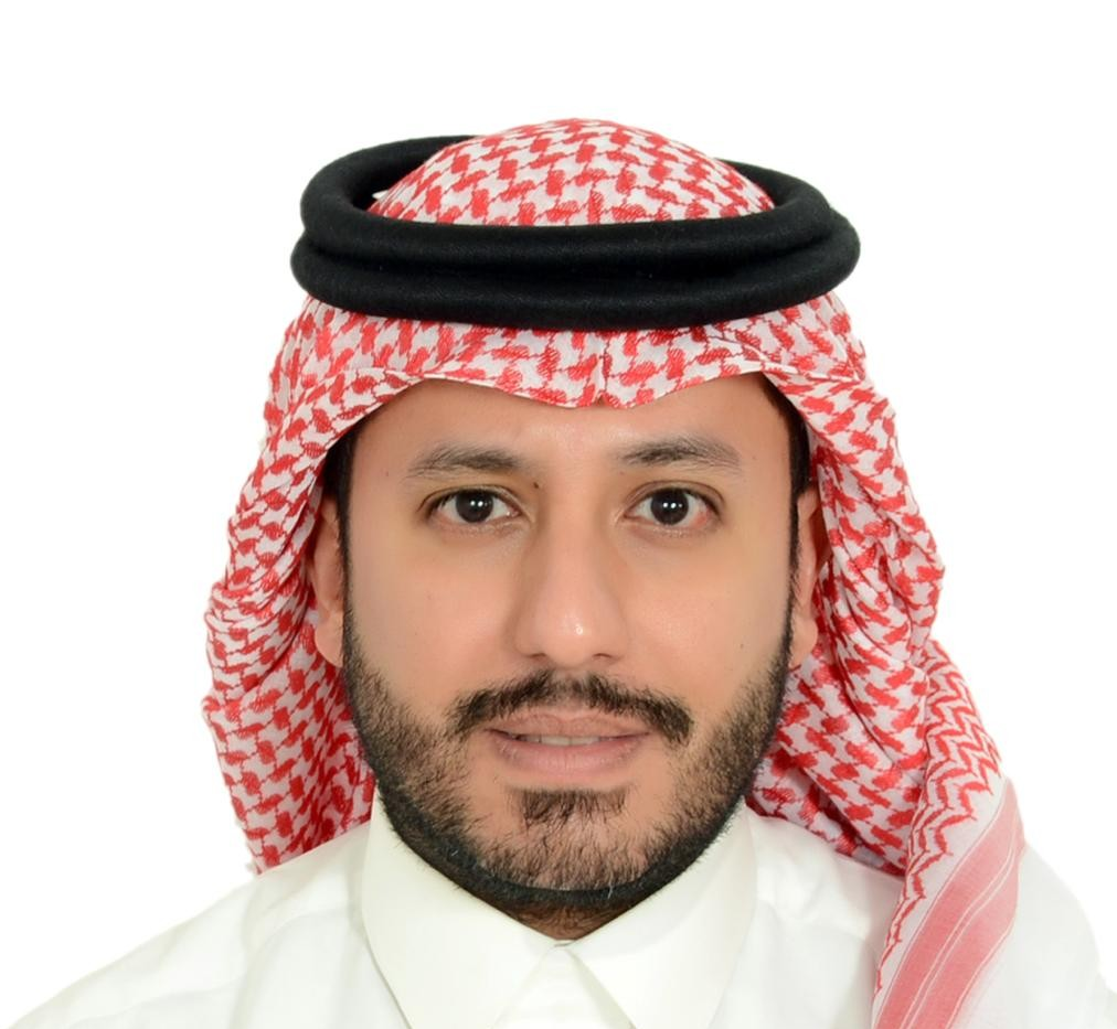 Dr. Amro Bugshan